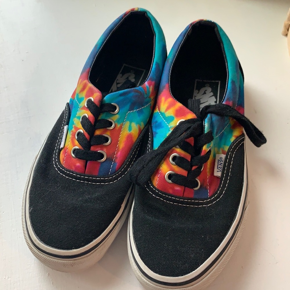 Rainbow Tie dye VANS Women’s US 6.5 , Men’s US 5.0